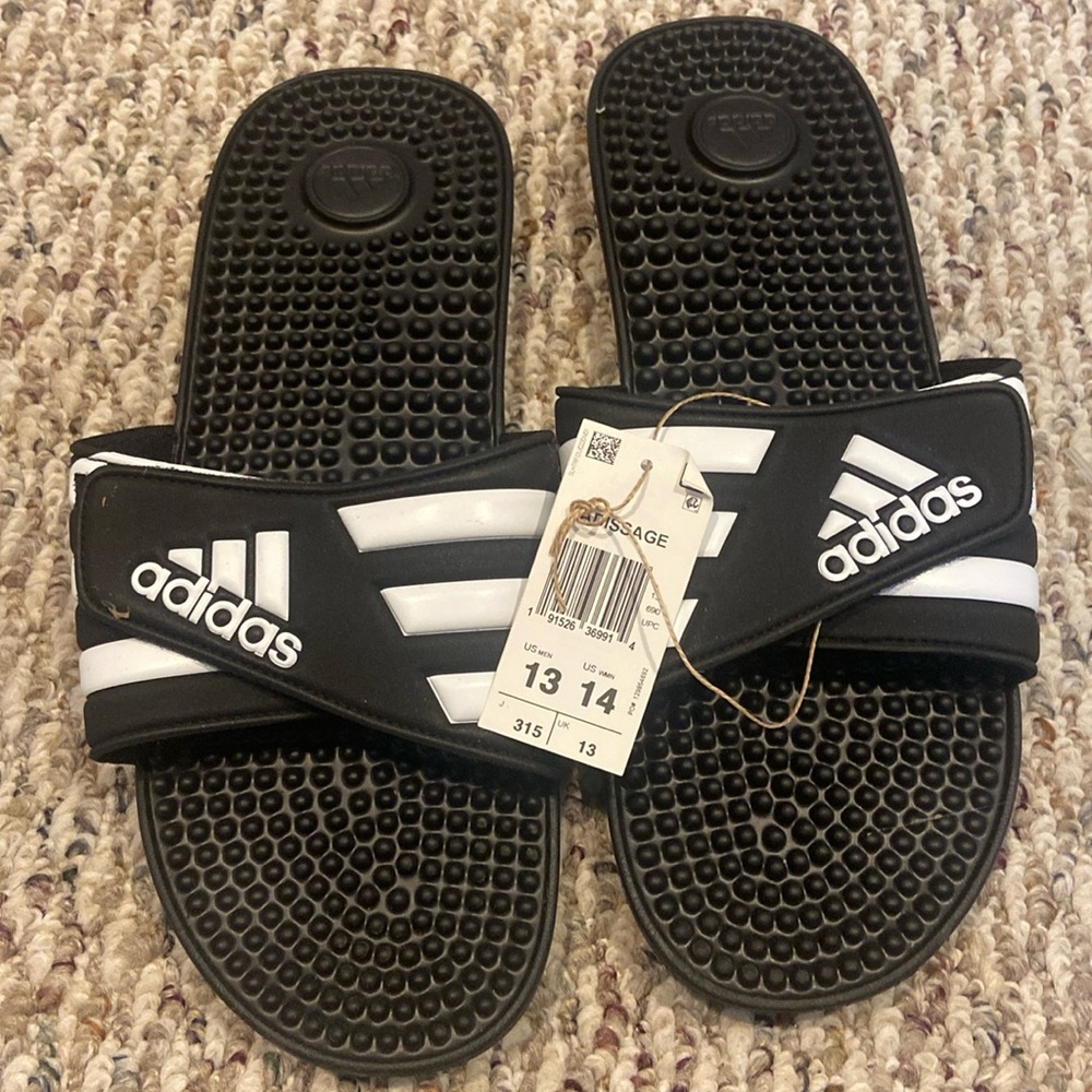 Addias slides